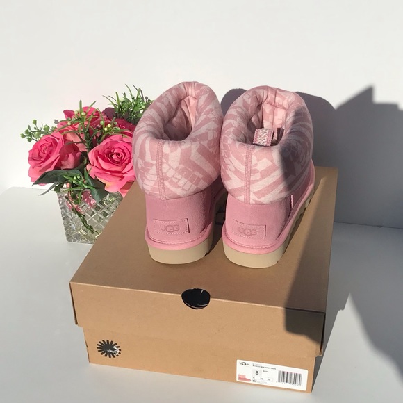 UGG Classic Mini Jersey Stripe Boot - Picture 3 of 8